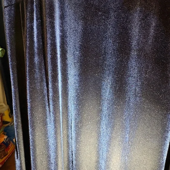 Vintage Blue Velvet Dress - Picture 7 of 8